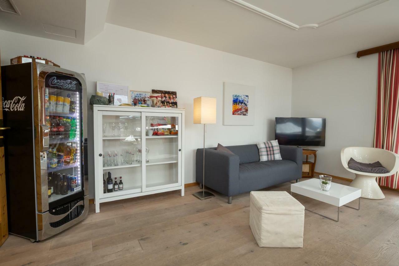 T3 Hotel Mira Val 필름 외부 사진